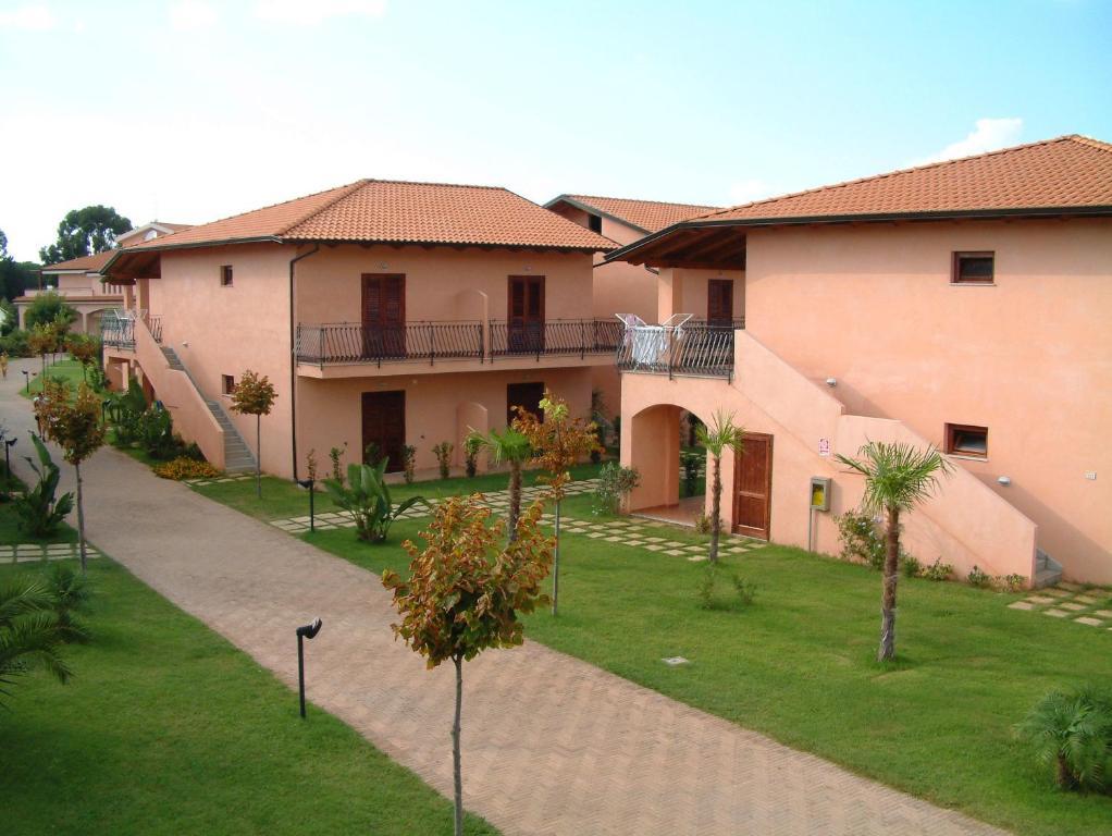Hotel Club Valtur Porto Ada Pizzo  Esterno foto