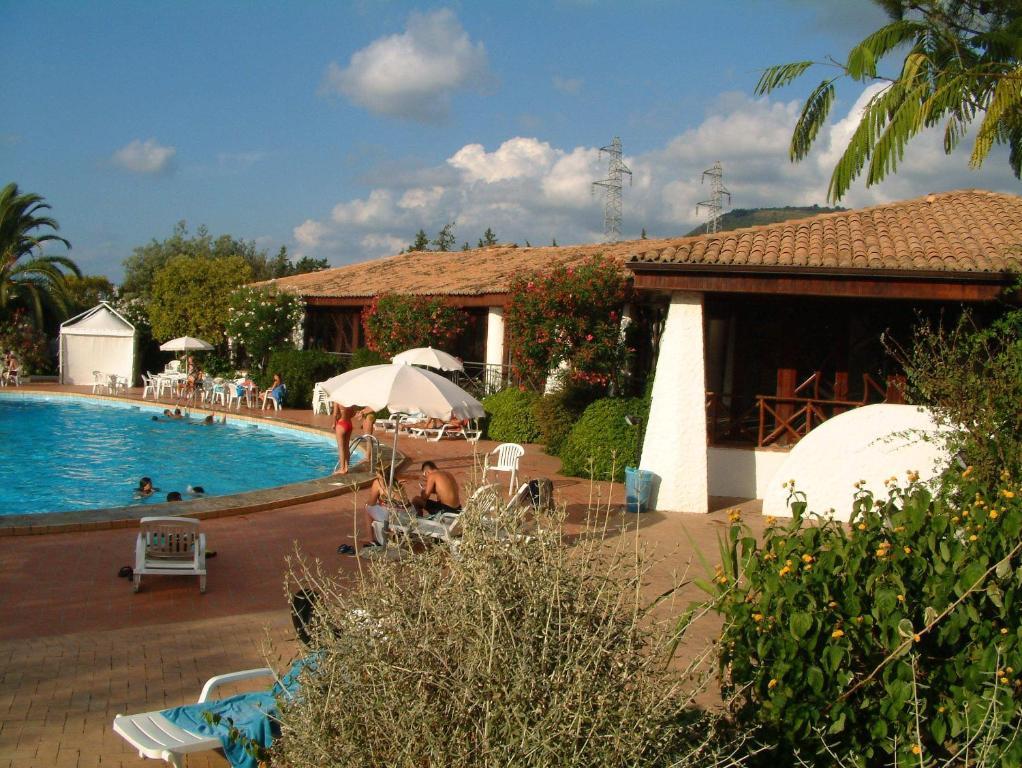 Hotel Club Valtur Porto Ada Pizzo  Esterno foto