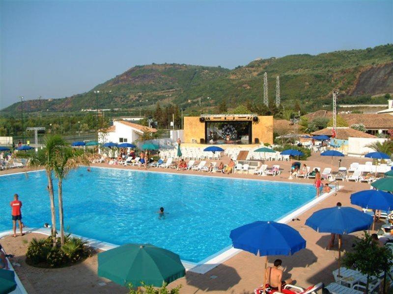 Hotel Club Valtur Porto Ada Pizzo  Esterno foto
