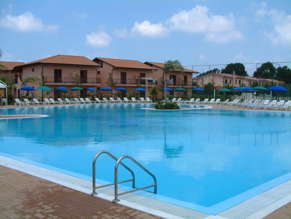 Hotel Club Valtur Porto Ada Pizzo  Esterno foto